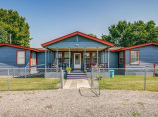 22072 Kiowa Rd, Justin, TX 76247