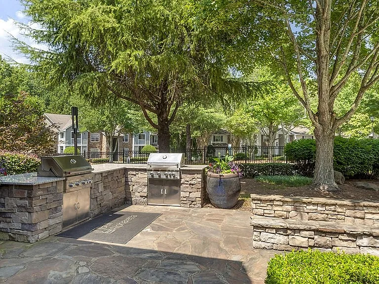 Bell Alpharetta — Photo 32