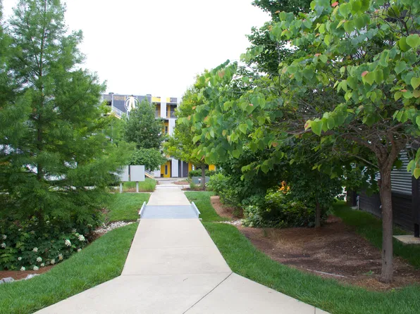 400 Herron Dr #213, Nashville, TN 37201