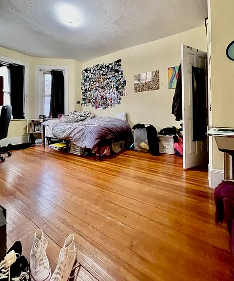 71 S Huntington Ave #2 — Photo 3