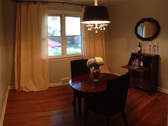 5th image of 4612 Bromley Ln
