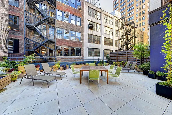 Sold by Halstead Real Estate | media 6