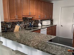 125 Lake Paula Dr, West Palm Beach, FL 33411