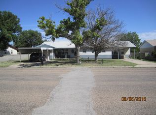 360 James St, Kermit, TX 79745