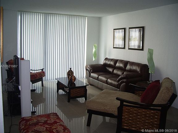 3rd image of 3901 S Ocean Dr APT 3X