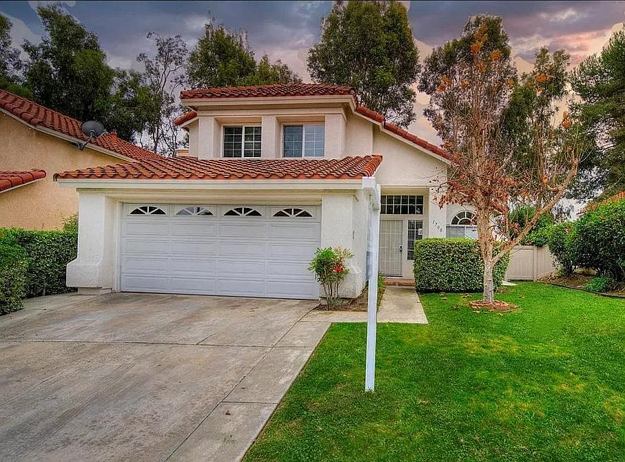 1st image of 1708 Landing Dr