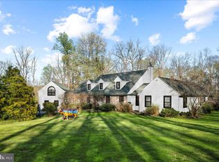 3720 Windy Bush Rd, New Hope, PA 18938