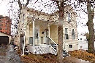 2nd image of 410 Lake Ct