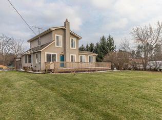 8403 S Loomis Rd, Dewitt, MI 48820