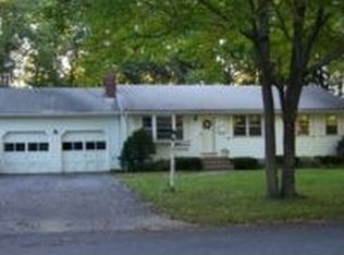 129 Beechwood Rd, Holden, MA 01520