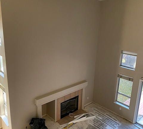 2nd image of 256 Doulton Ct