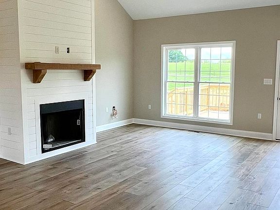 2nd image of 77 Bakersfield Dr