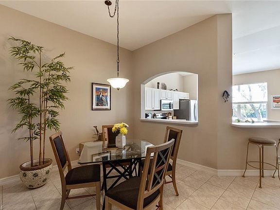 5th image of 4651 Turnberry Lake Dr Unit 202