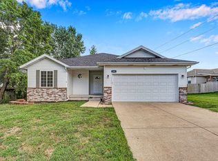 850 Hickory Nut Ct, Nixa, MO 65714