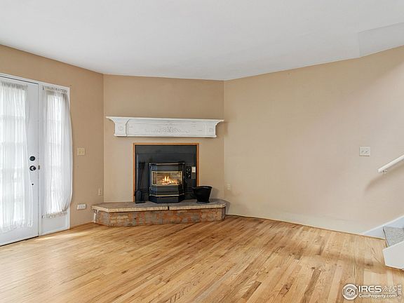 5th image of 1050 S Saint Vrain Ave #G-1
