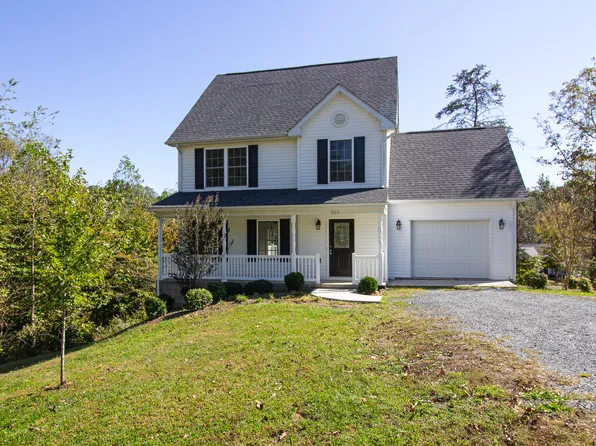 263 Oak Spring Ln, Madison Heights, VA 24572