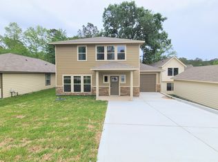 74 Hillsborough Dr, Huntsville, TX 77340