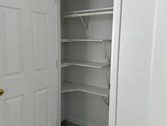 5th image of 8376 Mine Hill Ct