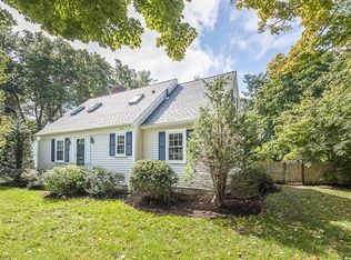 18 School St, South Hamilton, MA 01982