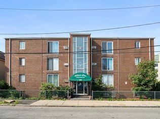 124 Addison St APT 14, Chelsea, MA 02150