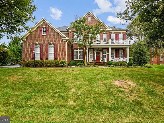 3rd image of 19371 Wrenbury Ln