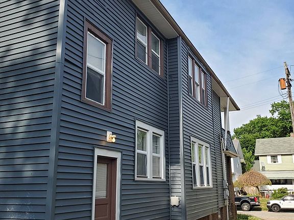 4th image of 3320 Berea Rd #Up