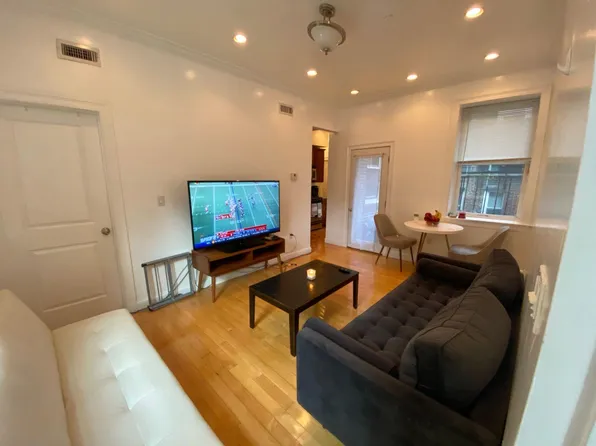 11 Sheafe St APT 6, Boston, MA 02113