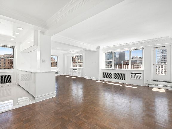 3rd image of 301 E 66th St APT 16K