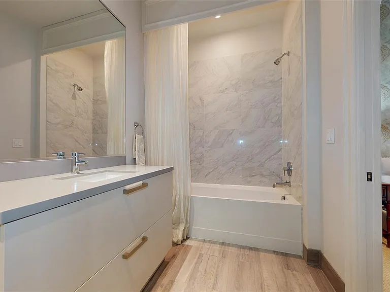 1409 Post Oak Blvd #902 — Photo 25