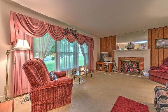 5th image of 1001 Beechwood Dr
