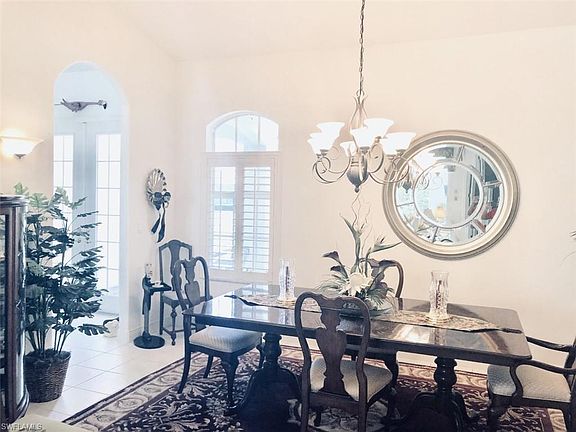 5th image of 11393 Waterford Village Dr