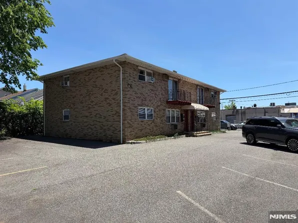 44 Burgh Ave #3, Clifton, NJ 07011