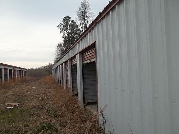 3rd image of 8221 Us Highway 63