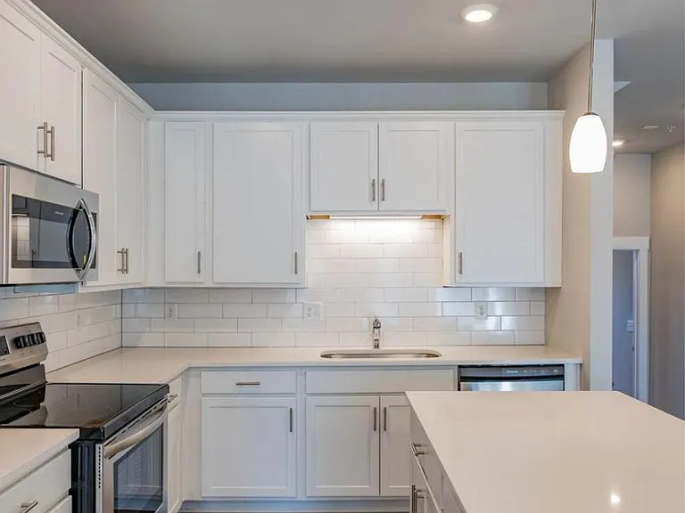 2030 Main St NW #204 — Photo 34