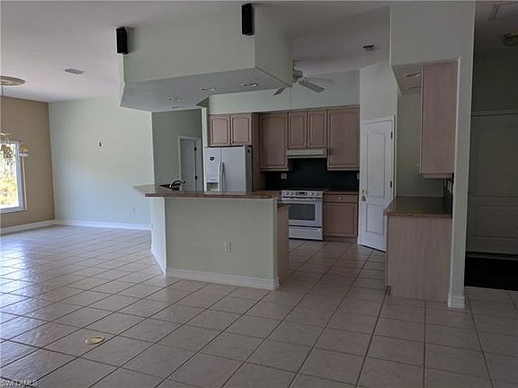 4th image of 5356 Anchorage Dr