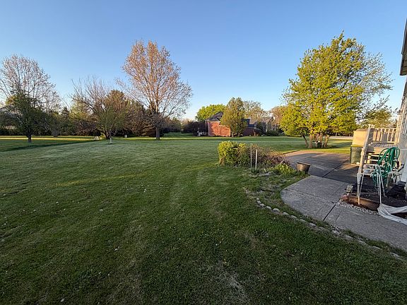 5th image of 15N805 Pheasant Fields Ln