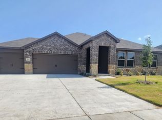 219 Weathered Way, Nevada, TX 75173