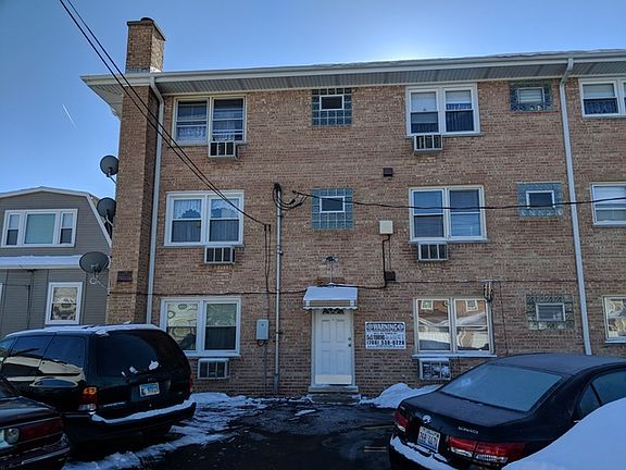 4th image of 6964 W Diversey Ave APT 8