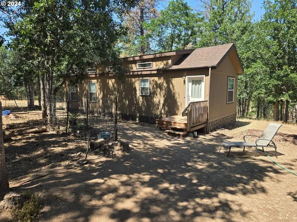 541 Woodland Rd, Goldendale, WA 98620