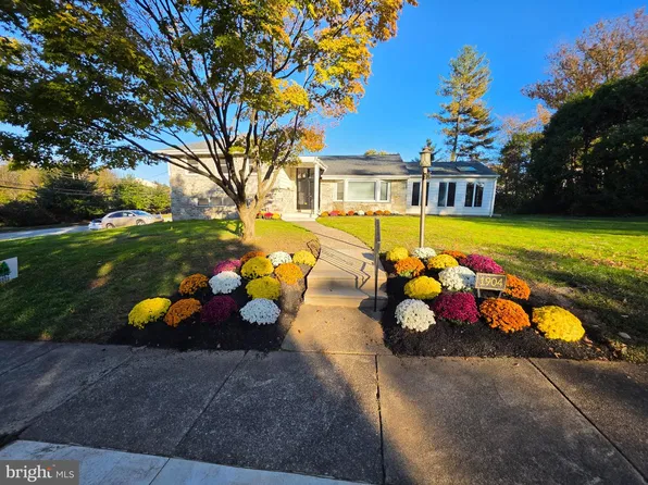 1904 Quill Ln, Oreland, PA 19075