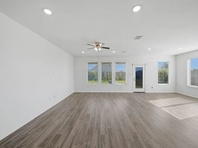 14230 Overbrook Willow Way — Photo 8