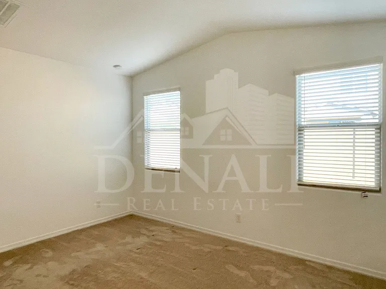 7954 W Medlock Dr — Photo 7