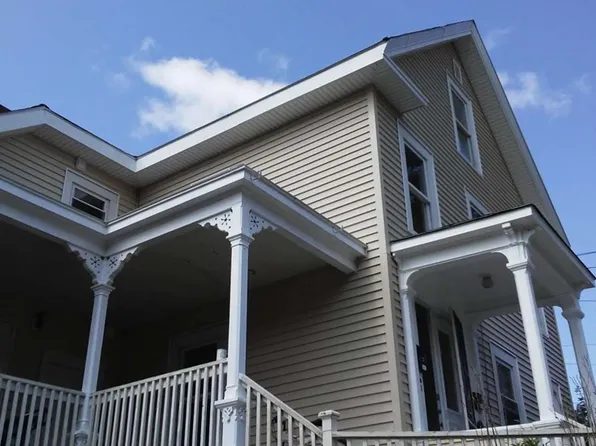 65 School St, Gardner, MA 01440