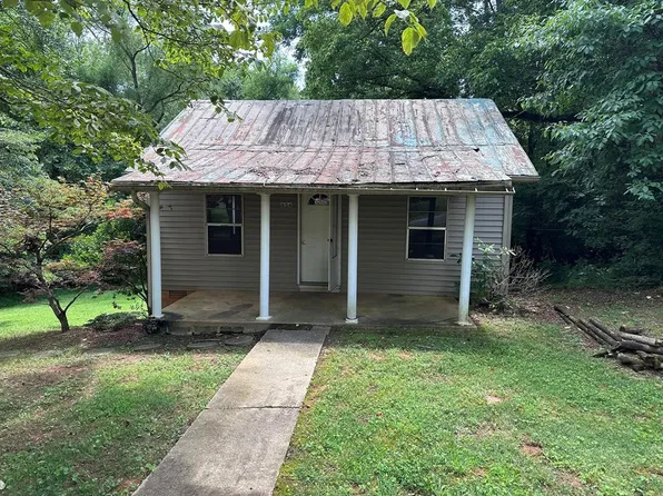 854 Lewis St, Cookeville, TN 38501