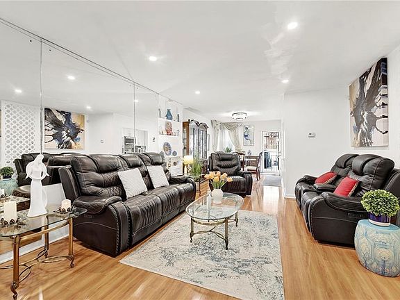 2nd image of 4231 Monticello Ave
