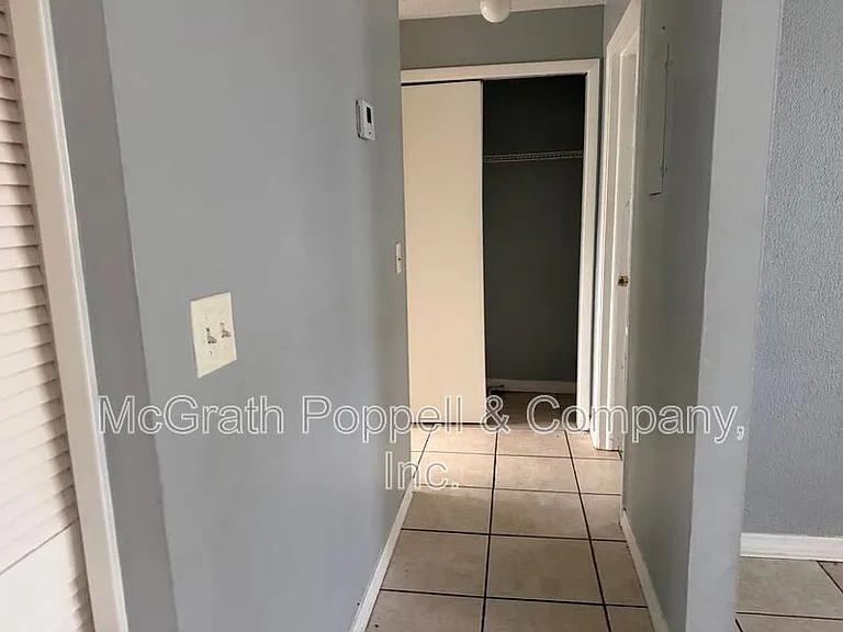 3826 Lakeshore Dr #B — Photo 7
