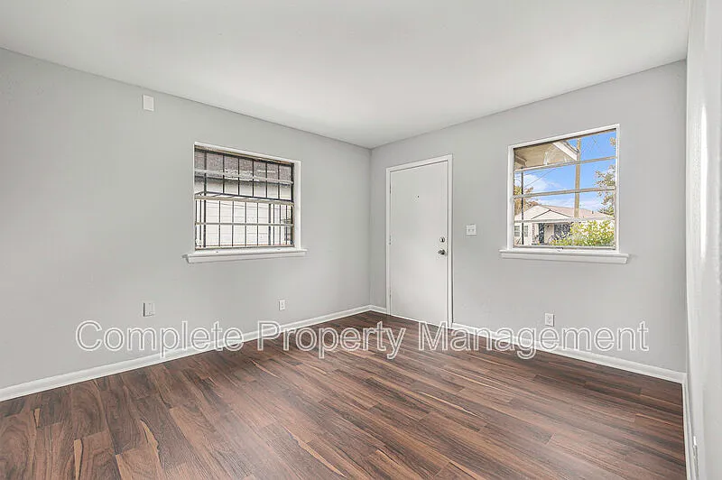 Building Photo - 1624 19th St