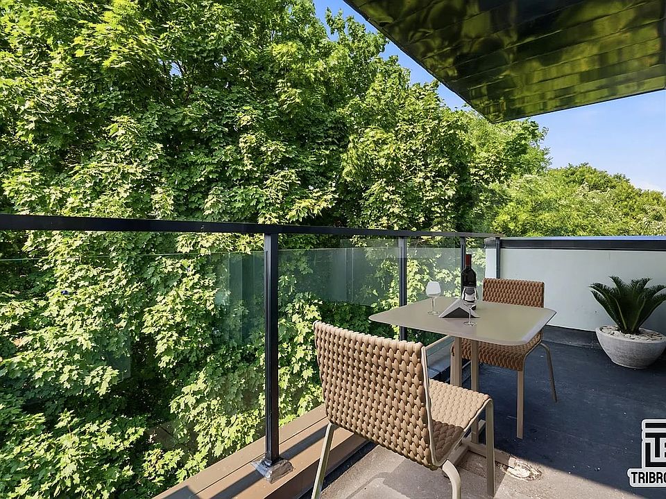 1st image of 461 Lexington Ave #3E