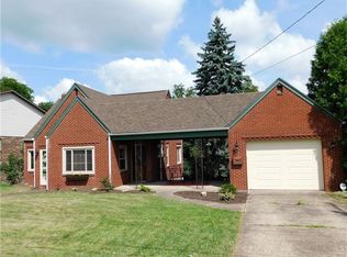 1117 Lewis Ave, Jeannette, PA 15644