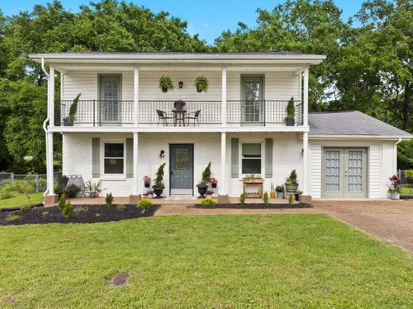872 Hermitage Rdg, Hermitage, TN 37076